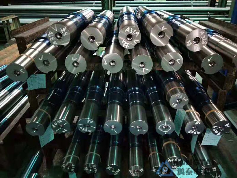 YBBP-250M-4电机轴伸打螺纹孔定制